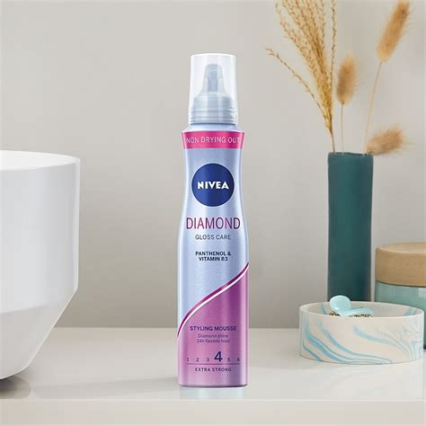 Nivea Hair Care Diamond Gloss Styling Mousse Mousse Per Capelli