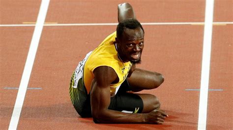 Usain Bolt Collapses In Final Race Great Britain Seal X M Relay