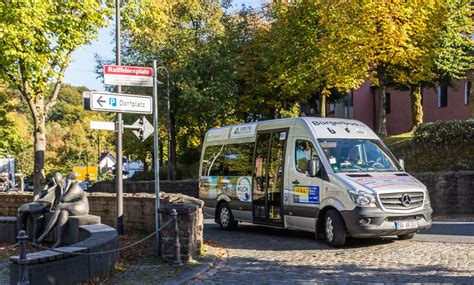 Zehn Jahre Bürgerbus 50 000 Fahrgäste schon befördert Much