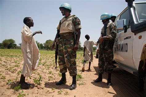 Renouvellement à Lunanimité Du Mandat De La Minuad Au Soudan France Onu