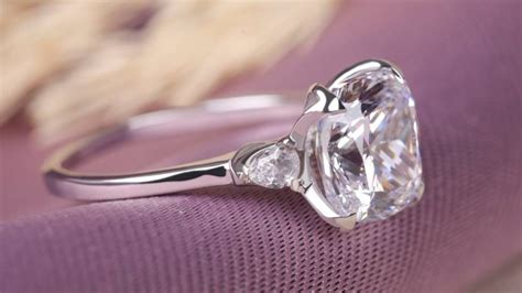 Prong Settings: Everything You Need to Know - Diamond101