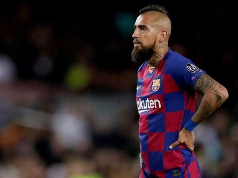 Liga Arturo Vidal Menace De Quitter Le FC Barcelone Eurosport