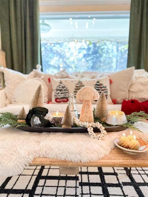 Farmhouse Christmas Decor – Hallstrom Home