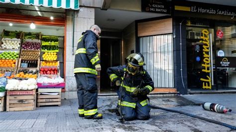 Principio de incendio en un departamento céntrico una mujer tuvo que