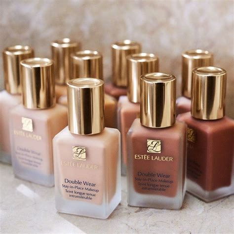 😍 Free Estée Lauder Foundation Estée Lauder is giving away free 10-day samples of their Double ...