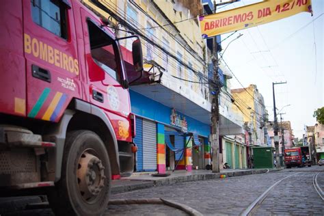 Incêndio atinge duas lojas no Centro do Recife Últimas Diario de