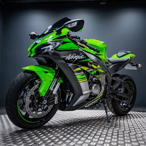 Kawasaki Zx R Rev Comps