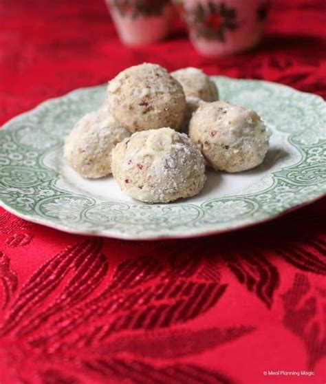 Pecan Puffs Cookies - Meal Planning Magic