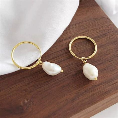 Chunky 18k Gold Freshwater Pearl Hoops Earring Vintage Statement