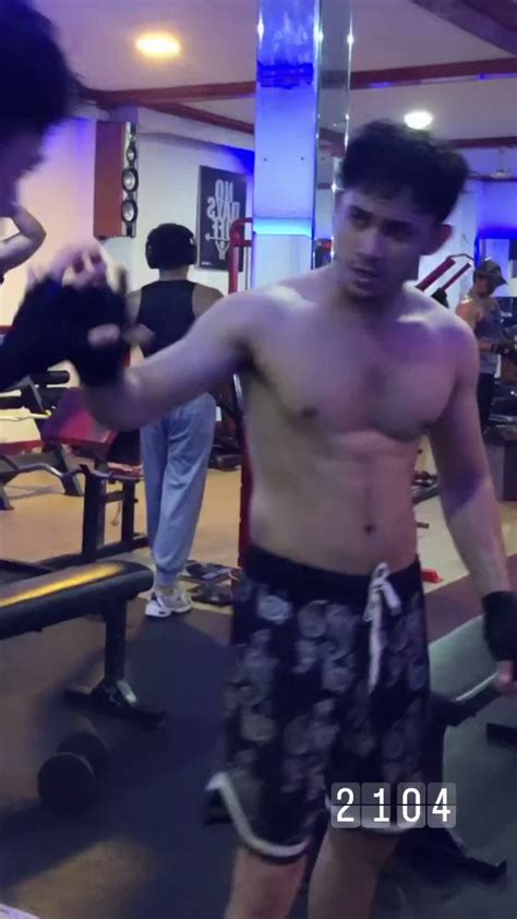 Mrvvip On Twitter Ofan Gautama Shirtless Gym Snap Selebwatch