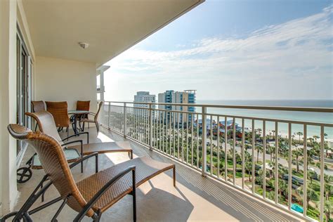 Sterling Shores | Destin Condos, Vacation Rentals | Vacasa