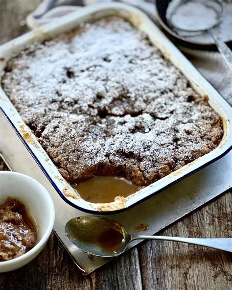 Self Saucing Sticky Date Pudding So Easy