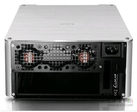 LUXA2 LM100 Mini un boîtier HTPC pour carte mère Mini ITX