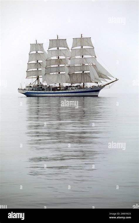 Russian Tall Ship Mir Mediterranean 2002 Stock Photo Alamy