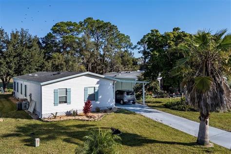 313 Westwood Dr Leesburg FL 34748 Realtor