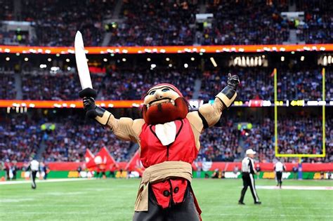 Who Is Tampa Bay Buccaneers Mascot Captain Fear?