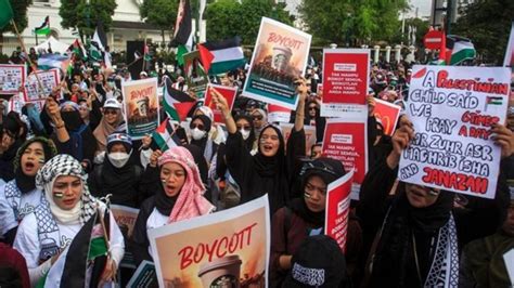 Aksi Boikot Sukses Turunkan Penjualan Produk Pro Israel Hingga 45