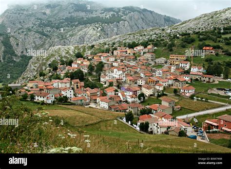 Sotres, Picos de Europa, Asturias, Spain Stock Photo - Alamy