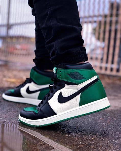 Air Jordan 1 High OG Pine Green Air Jordans Air Jordans Retro Air