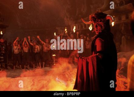 INDIANA JONES AND THE TEMPLE OF DOOM AMRISH PURI AS MOLA RAM A Stock Photo: 156896026 - Alamy