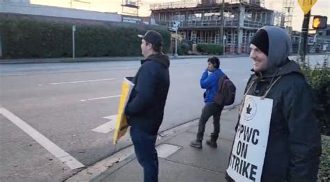 Strike leads to sugar shortage on grocery shelves in parts of Canada | Dished