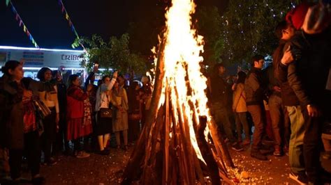 Lohri 2024 आ रहा है लोहड़ी का त्योहार जानिए इससे जुड़ी इन 4 खास बातों