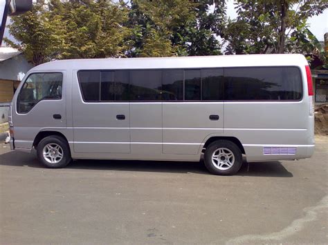 ISUZU ELF MICROBUS