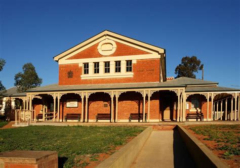 Cobar, Outback NSW - Plan a Holiday | Visit NSW