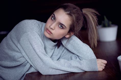 Women Model Brunette Ponytail Looking At Viewer Sweater Grey