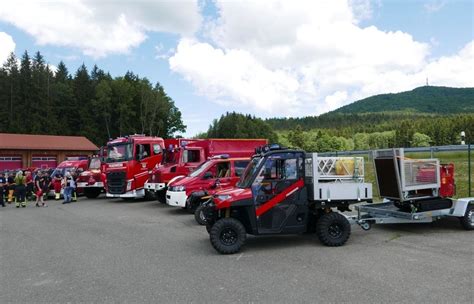 Waldbr Nde Feuerwehren R Sten Sich F R Den Ernstfall