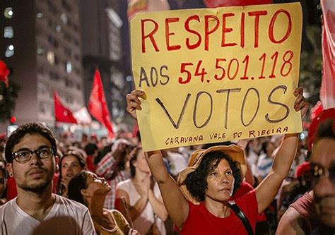 Lutas Em Defesa Da Democracia No Brasil São Destaques No Política