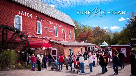 Yates Cider Mill In Rochester Hills Mi Pure Michigan Youtube