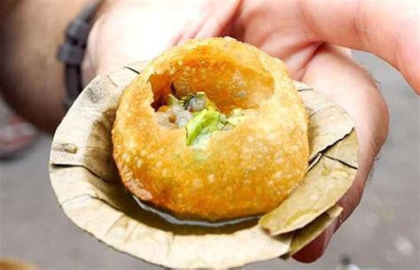 11 Top Scrumptious Street Foods In Gurgaon To Try In 2024