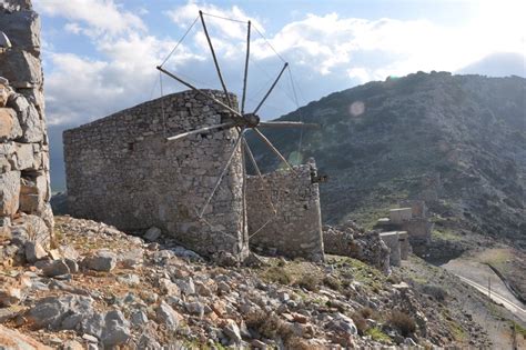 From Heraklion Cave Of Zeus Knossos Palace Private Tour Getyourguide