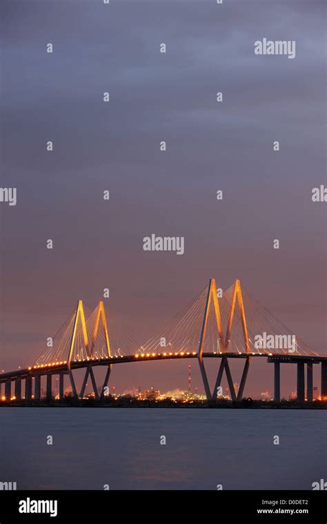 Baytown bridge hi-res stock photography and images - Alamy