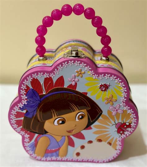 Dora The Explorer Collector Tin Can Lunch Box Carry All Case W Handle Everything Else