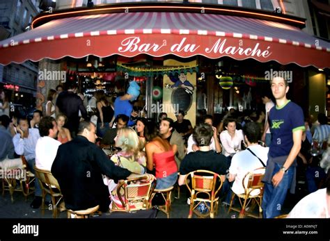 Paris French Bar Stock Photos And Paris French Bar Stock Images Alamy