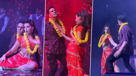 Akshay Kumar And Nora Fatehi Sets Dallas Stage On Fire With Sexy Moves