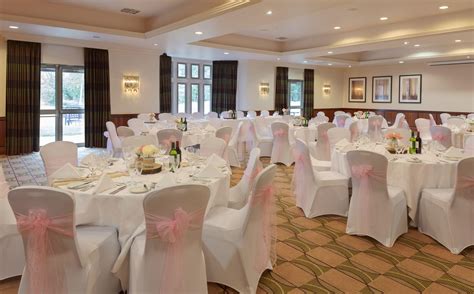 DOUBLETREE BY HILTON CAMBRIDGE BELFRY CAMBRIDGE | ONLINE HOTEL RESERVATIONS