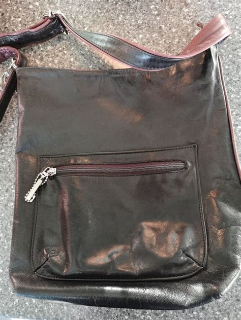 Sac bandoulière cuir noir Kaufen auf Ricardo