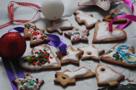 Gingerbread Biscuits - Cooking Them Healthy