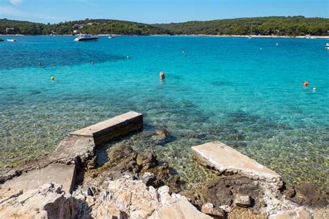 Artatore Island Lošinj Croatia guide Adriatic hr