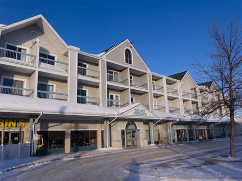 Lakeview Gimli Resort & Conference in Gimli | Best Rates & Deals on Orbitz