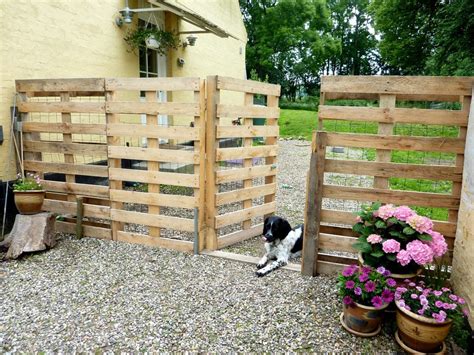 How To Build A Pallet Fence Easy Step By Step Guide Organize With Sandy