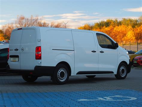 Opel Vivaro Electric Furgon Extra Long 75kWh dostępny od ręki Salon