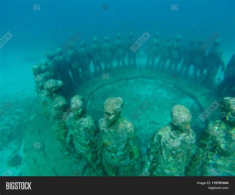 Grenada Underwater Image & Photo (Free Trial) | Bigstock