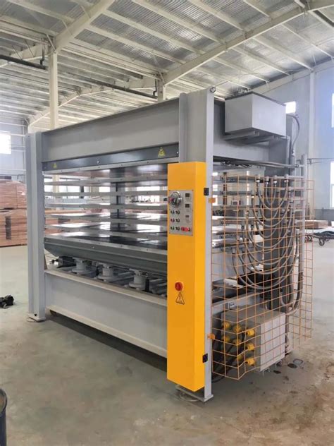 Hot Press Machine For Plywood And Door Veneer Pressing Machine