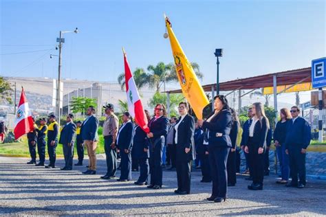 Realizan Ceremonia De Izamiento Del Pabell N Nacional Y Bandera De