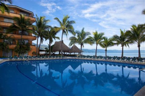 Las Palmas Beach Resort Cheap Vacations Packages | Red Tag Vacations