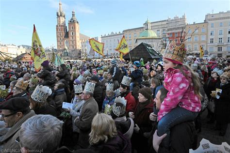 Krakowski Orszak Trzech Króli niesie pomoc bezdomnym